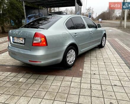 Зелений Шкода Октавія, об'ємом двигуна 1.6 л та пробігом 250 тис. км за 8500 $, фото 1 на Automoto.ua