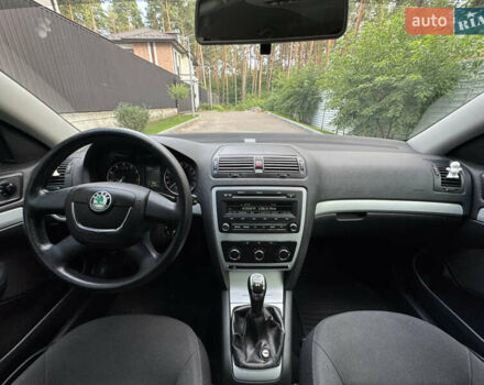 Зеленый Шкода Октавия, объемом двигателя 1.6 л и пробегом 236 тыс. км за 8199 $, фото 12 на Automoto.ua