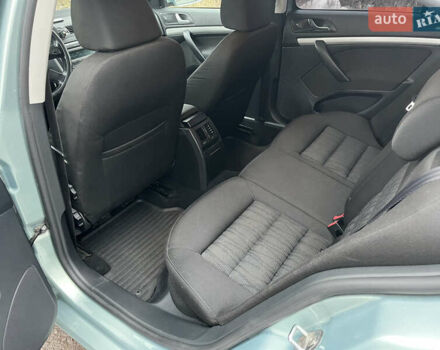 Зеленый Шкода Октавия, объемом двигателя 1.6 л и пробегом 332 тыс. км за 7750 $, фото 10 на Automoto.ua