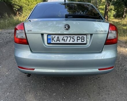 Зелений Шкода Октавія, об'ємом двигуна 1.6 л та пробігом 227 тис. км за 8999 $, фото 5 на Automoto.ua