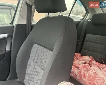 Зеленый Шкода Октавия, объемом двигателя 1.6 л и пробегом 147 тыс. км за 8900 $, фото 5 на Automoto.ua