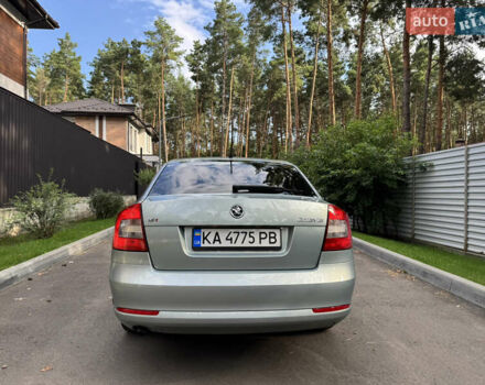 Шкода Октавия 2011 в Киеве на Automoto.ua Зеленый Шкода Октавия, объемом двигателя 1.6 л и пробегом 230 тыс. км за 7999 $, фото 7 на Automoto.ua