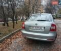 Зелений Шкода Октавія, об'ємом двигуна 1.6 л та пробігом 136 тис. км за 10300 $, фото 3 на Automoto.ua