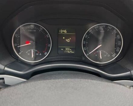 Зеленый Шкода Октавия, объемом двигателя 1.8 л и пробегом 178 тыс. км за 8700 $, фото 10 на Automoto.ua