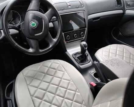 Зеленый Шкода Октавия, объемом двигателя 1.8 л и пробегом 178 тыс. км за 8700 $, фото 11 на Automoto.ua