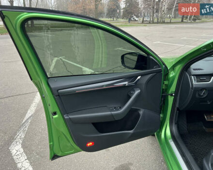 Зеленый Шкода Октавия, объемом двигателя 1.98 л и пробегом 44 тыс. км за 26000 $, фото 7 на Automoto.ua