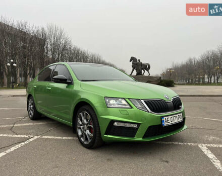 Зеленый Шкода Октавия, объемом двигателя 1.98 л и пробегом 44 тыс. км за 26000 $, фото 2 на Automoto.ua
