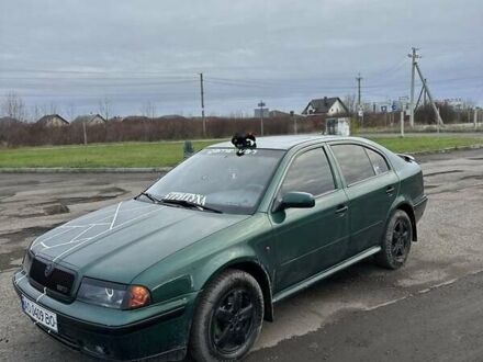 Зеленый Шкода Октавия, объемом двигателя 1.8 л и пробегом 330 тыс. км за 3900 $, фото 1 на Automoto.ua