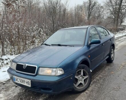 Зеленый Шкода Октавия, объемом двигателя 1.8 л и пробегом 360 тыс. км за 2400 $, фото 1 на Automoto.ua