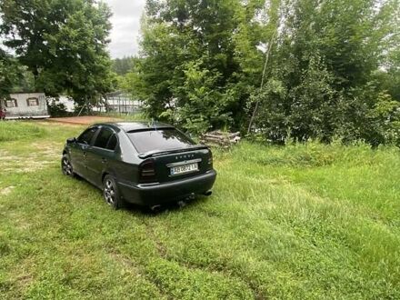 Зеленый Шкода Октавия, объемом двигателя 1.9 л и пробегом 306 тыс. км за 4000 $, фото 1 на Automoto.ua