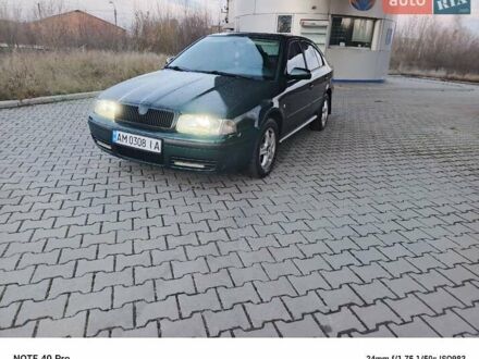Зеленый Шкода Октавия, объемом двигателя 1.6 л и пробегом 330 тыс. км за 2600 $, фото 1 на Automoto.ua