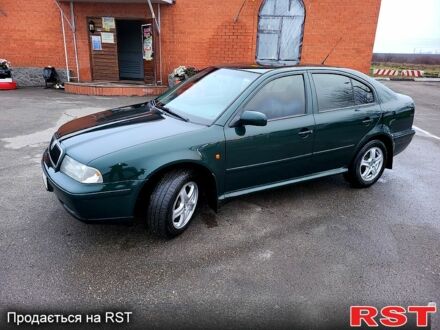 Зеленый Шкода Октавия, объемом двигателя 1.8 л и пробегом 3 тыс. км за 4500 $, фото 1 на Automoto.ua