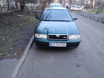 Шкода Октавія 1998 у Києві на Automoto.ua Зелений Шкода Октавія, об'ємом двигуна 1.6 л та пробігом 270 тис. км за 2500 $, фото 1 на Automoto.ua