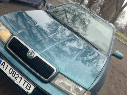 Зеленый Шкода Октавия, объемом двигателя 1.6 л и пробегом 300 тыс. км за 3000 $, фото 1 на Automoto.ua