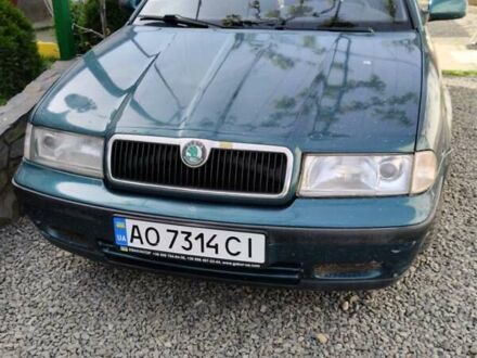 Шкода Октавія 1999 у Виноградове на Automoto.ua Зелений Шкода Октавія, об'ємом двигуна 1.9 л та пробігом 426 тис. км за 3200 $, фото 1 на Automoto.ua