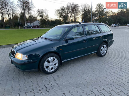Шкода Октавия 1999 в Житомире на Automoto.ua Зеленый Шкода Октавия, объемом двигателя 1.6 л и пробегом 201 тыс. км за 3600 $, фото 1 на Automoto.ua