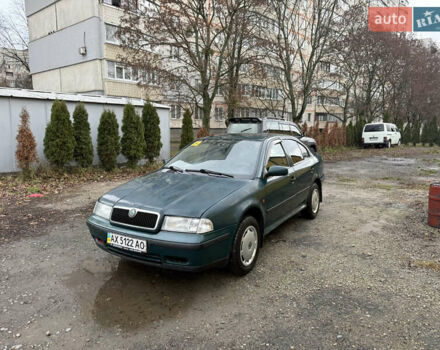 Зелений Шкода Октавія, об'ємом двигуна 1.6 л та пробігом 270 тис. км за 2650 $, фото 1 на Automoto.ua