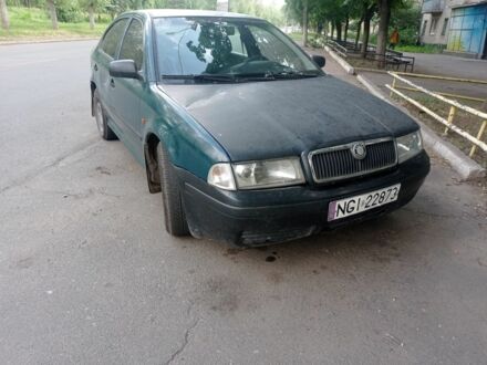 Шкода Октавия 1999 в Краматорске на Automoto.ua Зеленый Шкода Октавия, объемом двигателя 1.6 л и пробегом 430 тыс. км за 846 $, фото 1 на Automoto.ua