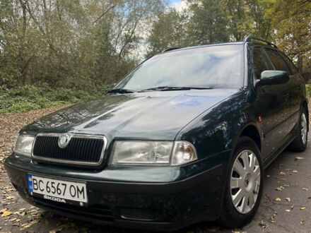 Шкода Октавія 1999 у Дрогобичі на Automoto.ua Зелений Шкода Октавія, об'ємом двигуна 1.6 л та пробігом 219 тис. км за 4199 $, фото 1 на Automoto.ua