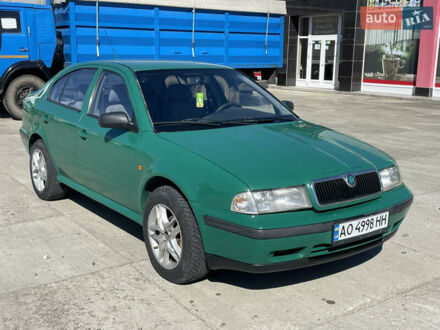 Шкода Октавия 1999 в Тячеве на Automoto.ua Зеленый Шкода Октавия, объемом двигателя 1.6 л и пробегом 195 тыс. км за 2300 $, фото 1 на Automoto.ua