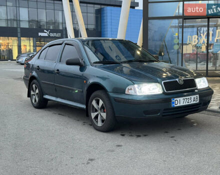 Зелений Шкода Октавія, об'ємом двигуна 1.6 л та пробігом 290 тис. км за 3990 $, фото 1 на Automoto.ua