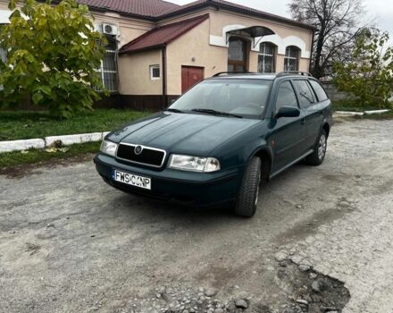 Зеленый Шкода Октавия, объемом двигателя 1.9 л и пробегом 376 тыс. км за 2700 $, фото 1 на Automoto.ua