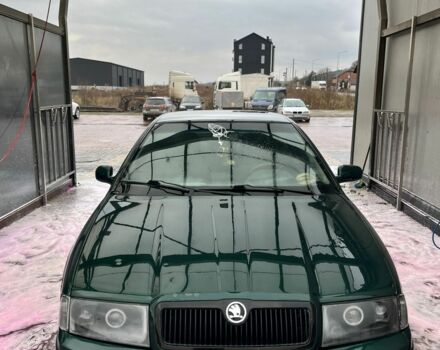 Зелений Шкода Октавія, об'ємом двигуна 1.6 л та пробігом 390 тис. км за 3600 $, фото 1 на Automoto.ua