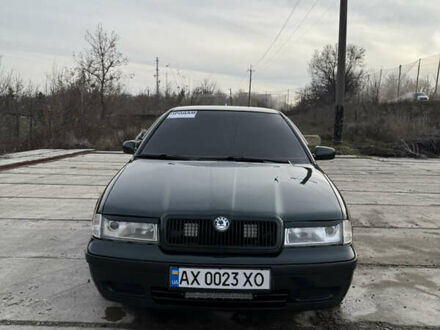 Зеленый Шкода Октавия, объемом двигателя 1.98 л и пробегом 235 тыс. км за 4700 $, фото 1 на Automoto.ua