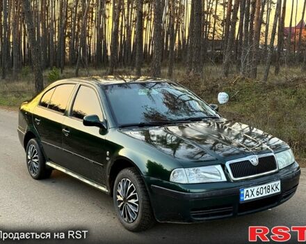Зеленый Шкода Октавия, объемом двигателя 1.8 л и пробегом 290 тыс. км за 3300 $, фото 1 на Automoto.ua