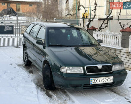 Зелений Шкода Октавія, об'ємом двигуна 1.6 л та пробігом 340 тис. км за 2999 $, фото 1 на Automoto.ua