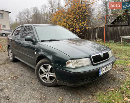 Зелений Шкода Октавія, об'ємом двигуна 1.78 л та пробігом 245 тис. км за 3100 $, фото 1 на Automoto.ua