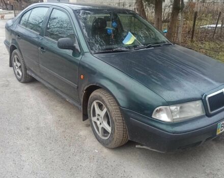 Зеленый Шкода Октавия, объемом двигателя 2 л и пробегом 298 тыс. км за 2600 $, фото 1 на Automoto.ua