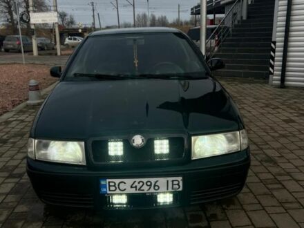 Зелений Шкода Октавія, об'ємом двигуна 2 л та пробігом 390 тис. км за 2800 $, фото 1 на Automoto.ua