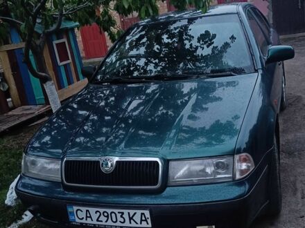 Шкода Октавия 2000 в Бобринце на Automoto.ua Зеленый Шкода Октавия, объемом двигателя 2 л и пробегом 369 тыс. км за 2900 $, фото 1 на Automoto.ua
