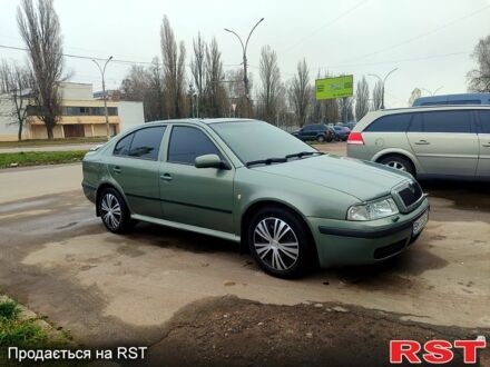 Зеленый Шкода Октавия, объемом двигателя 1.8 л и пробегом 254 тыс. км за 5000 $, фото 1 на Automoto.ua