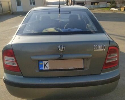 Зелений Шкода Октавія, об'ємом двигуна 1.6 л та пробігом 444 тис. км за 3300 $, фото 1 на Automoto.ua