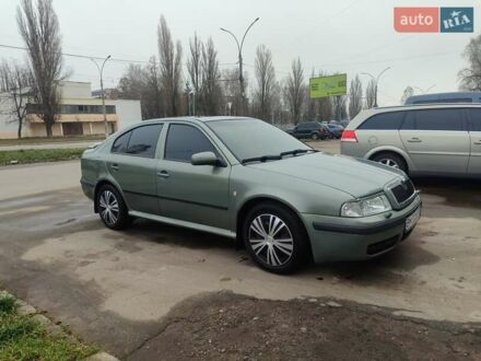 Зеленый Шкода Октавия, объемом двигателя 1.78 л и пробегом 254 тыс. км за 5000 $, фото 1 на Automoto.ua