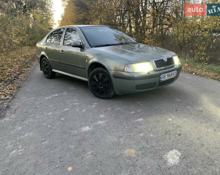 Шкода Октавия 2001 в Немирове на Automoto.ua Зеленый Шкода Октавия, объемом двигателя 1.6 л и пробегом 290 тыс. км за 3750 $, фото 1 на Automoto.ua