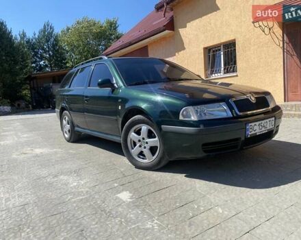 Зелений Шкода Октавія, об'ємом двигуна 1.78 л та пробігом 283 тис. км за 4500 $, фото 1 на Automoto.ua