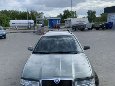 Зелений Шкода Октавія, об'ємом двигуна 2 л та пробігом 345 тис. км за 4700 $, фото 1 на Automoto.ua