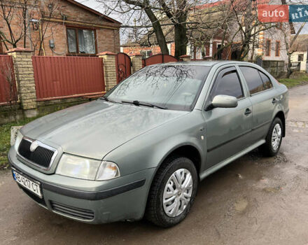 Зеленый Шкода Октавия, объемом двигателя 1.6 л и пробегом 275 тыс. км за 2999 $, фото 1 на Automoto.ua