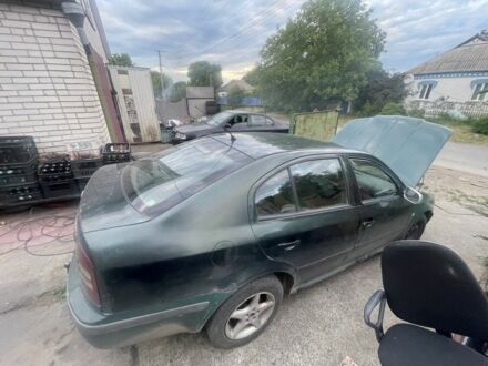 Шкода Октавия 2001 в Умани на Automoto.ua Зеленый Шкода Октавия, объемом двигателя 1.9 л и пробегом 46 тыс. км за 3800 $, фото 1 на Automoto.ua