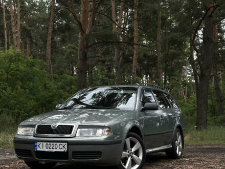 Зелений Шкода Октавія, об'ємом двигуна 1.98 л та пробігом 345 тис. км за 4700 $, фото 1 на Automoto.ua