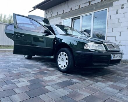 Зелений Шкода Октавія, об'ємом двигуна 1.6 л та пробігом 320 тис. км за 3850 $, фото 1 на Automoto.ua