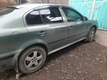 Зеленый Шкода Октавия, объемом двигателя 1.8 л и пробегом 300 тыс. км за 3700 $, фото 1 на Automoto.ua