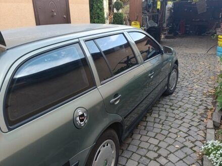 Шкода Октавія 2002 у Мукачеве на Automoto.ua Зелений Шкода Октавія, об'ємом двигуна 1.9 л та пробігом 396 тис. км за 4300 $, фото 1 на Automoto.ua