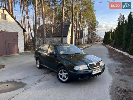 Шкода Октавия 2002 в Василькове на Automoto.ua Зеленый Шкода Октавия, объемом двигателя 1.6 л и пробегом 300 тыс. км за 2750 $, фото 1 на Automoto.ua