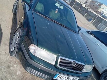 Шкода Октавия 2002 в Львове на Automoto.ua Зеленый Шкода Октавия, объемом двигателя 2.03 л и пробегом 300 тыс. км за 3400 $, фото 1 на Automoto.ua