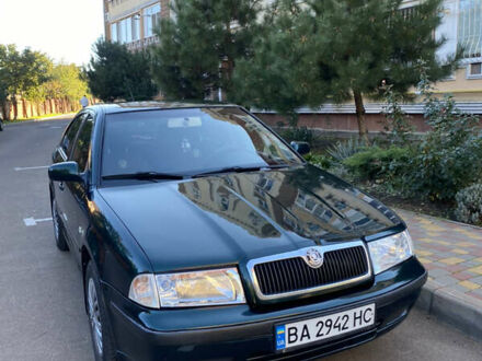 Зелений Шкода Октавія, об'ємом двигуна 1.6 л та пробігом 460 тис. км за 4000 $, фото 1 на Automoto.ua
