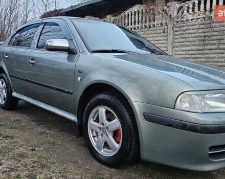 Зеленый Шкода Октавия, объемом двигателя 2 л и пробегом 400 тыс. км за 4500 $, фото 1 на Automoto.ua